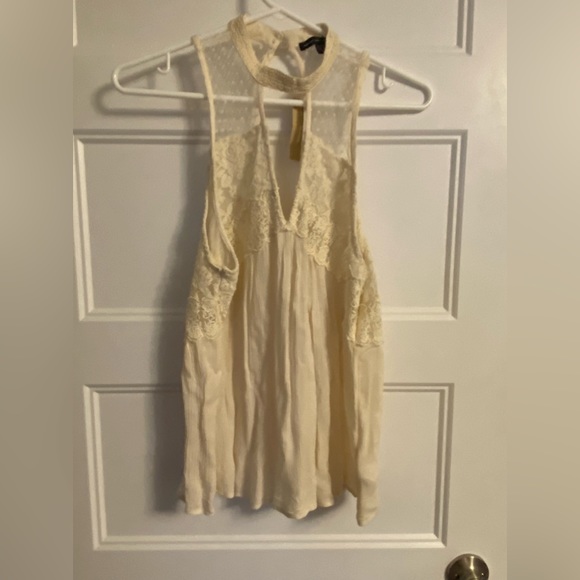 AE top - Picture 1 of 3